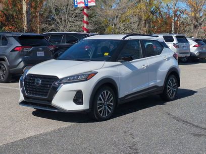 Used 2021 Nissan Kicks SR
