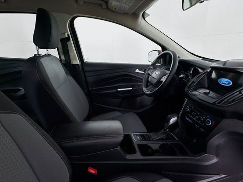 Used 2019 Ford Escape SE image 28