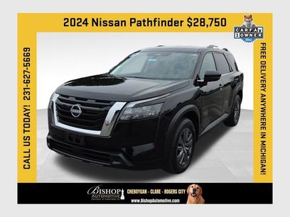 Used 2024 Nissan Pathfinder SV