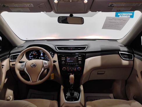Used 2015 Nissan Rogue S FWD image 57