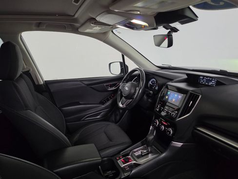 Certified 2023 Subaru Forester Premium AWD/4WD image 24