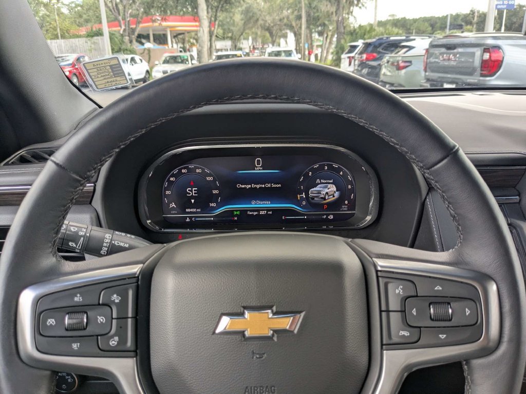 Used 2022 Chevrolet Tahoe LT w/ Luxury Package RWD image 36