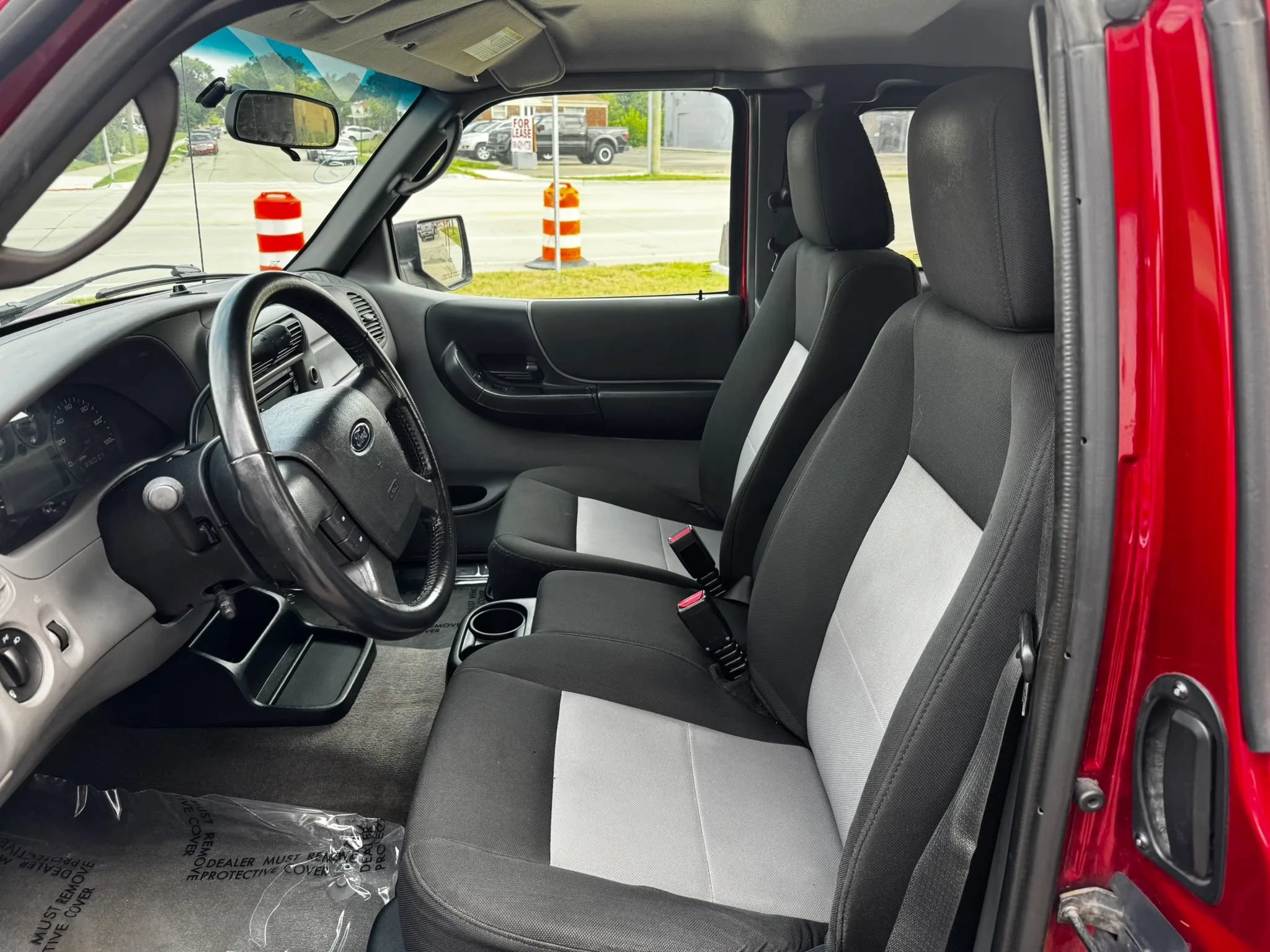 Used 2011 Ford Ranger XLT AWD/4WD image 4