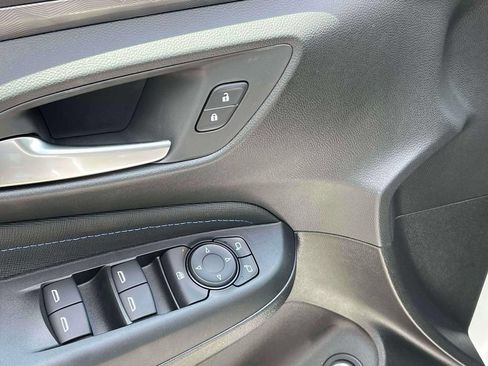 New 2026 Buick Envista Sport Touring w/ Convenience I Package FWD image 21