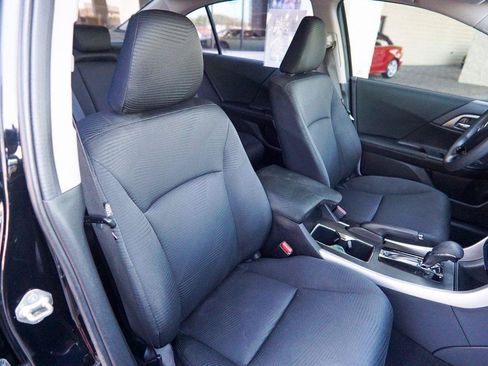 Used 2014 Honda Accord LX image 21