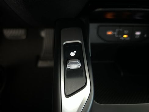 Used 2025 Kia Sorento EX image 27