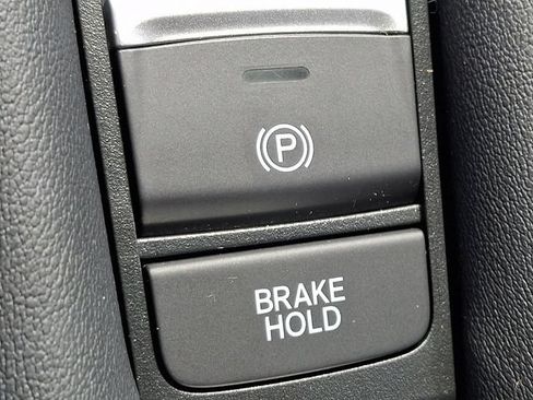 Certified 2024 Honda HR-V Sport image 23