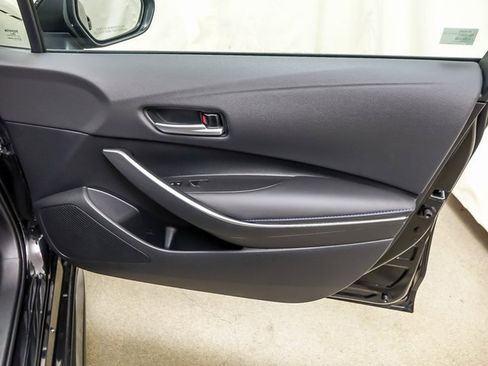 Certified 2021 Toyota Corolla SE w/ Carpet Mat Package (TMS) image 26