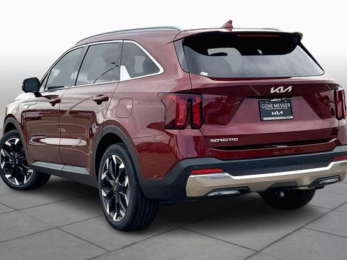 Certified 2024 Kia Sorento SX image 12