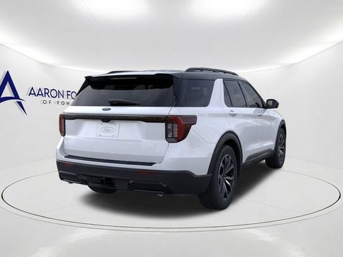 New 2026 Ford Explorer ST-Line w/ Premium Package RWD image 9