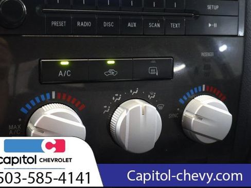 Used 2010 Toyota Tundra 4x4 Double Cab image 20