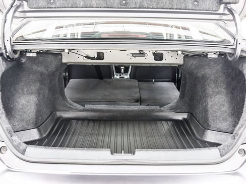 Used 2018 Honda Civic EX image 37