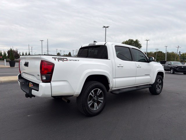 Used 2019 Toyota Tacoma TRD Sport RWD image 7