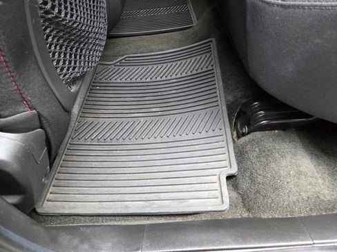 Used 2017 Chevrolet Equinox LT w/ Convenience Package image 15