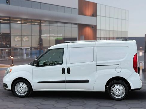 Used 2022 RAM ProMaster City Tradesman FWD image 3