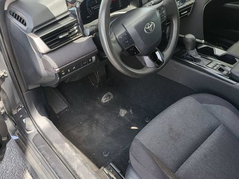 Used 2025 Toyota Camry LE FWD image 3
