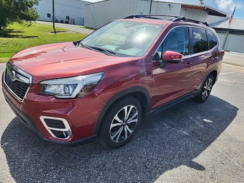 Used 2020 Subaru Forester Limited AWD/4WD image 12
