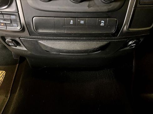 Used 2022 RAM 1500 Classic Warlock image 16