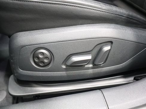 Used 2020 Audi A4 2.0T Premium Plus w/ Premium Plus Package image 14