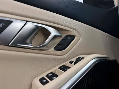 Used 2021 BMW 330i Sedan w/ Convenience Package image 19