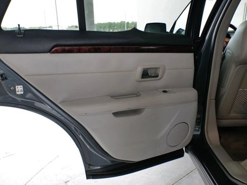 Used 2007 Cadillac SRX image 26