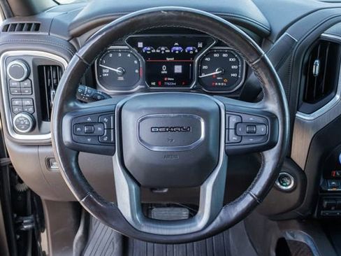 Used 2019 GMC Sierra 1500 Denali w/ Denali Ultimate Package AWD/4WD image 17