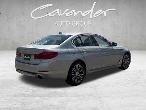 Used 2020 BMW 530i xDrive w/ Convenience Package AWD/4WD image 16