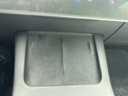 Used 2021 Tesla Model 3 Performance image 21