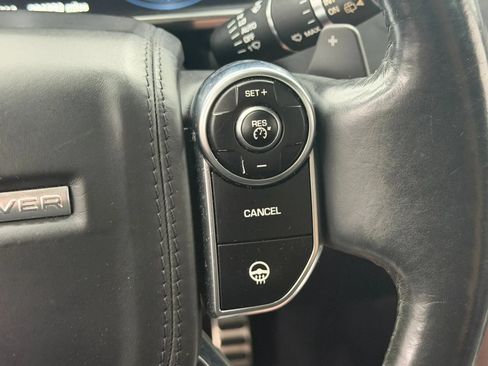 Used 2015 Land Rover Range Rover Supercharged AWD/4WD image 27