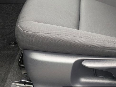 Used 2025 Toyota Corolla LE image 24