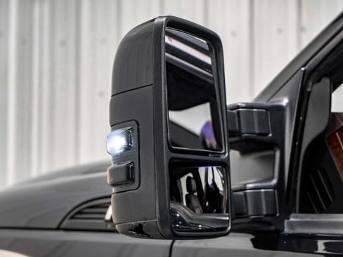 Used 2013 Ford F350 King Ranch w/ FX4 Off Road Pkg image 37