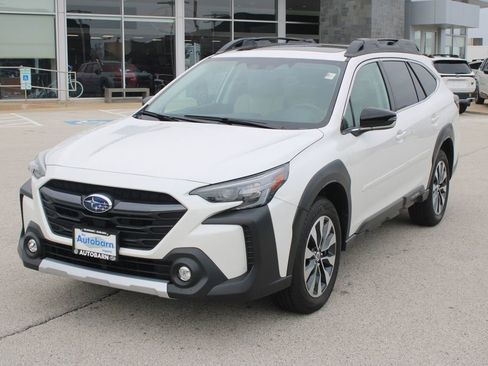 Used 2024 Subaru Outback Limited image 1