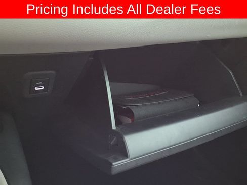 Used 2025 Toyota Corolla LE FWD image 25