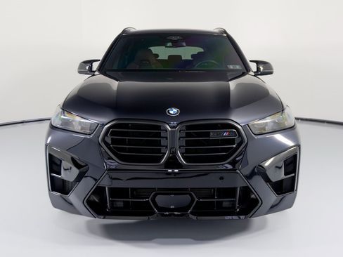 Used 2026 BMW X5 M Competition w/ Executive Package image 13