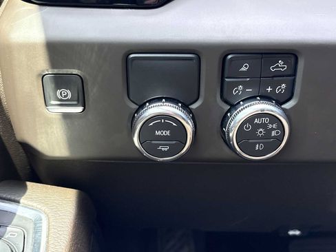 Used 2024 GMC Sierra 1500 Denali w/ Denali Reserve Package RWD image 11