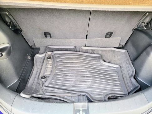 Used 2013 Honda Fit image 22