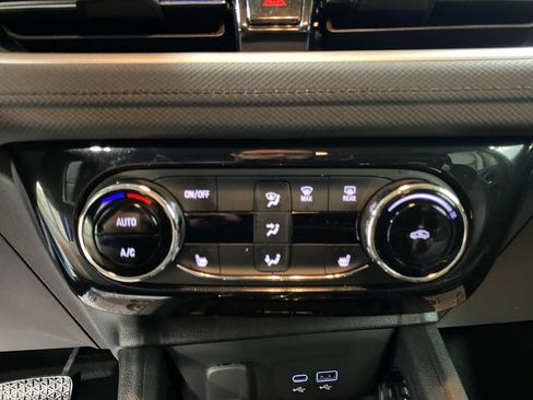 Certified 2024 Chevrolet TrailBlazer LT w/ Convenience Package AWD/4WD image 25