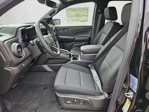 New 2026 Chevrolet Colorado W/T w/ WT Custom Package RWD image 4