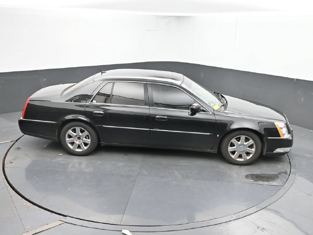 Used 2006 Cadillac DTS FWD image 14