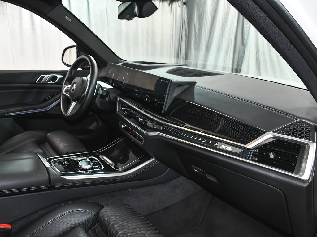Used 2026 BMW X5 xDrive40i AWD/4WD image 63