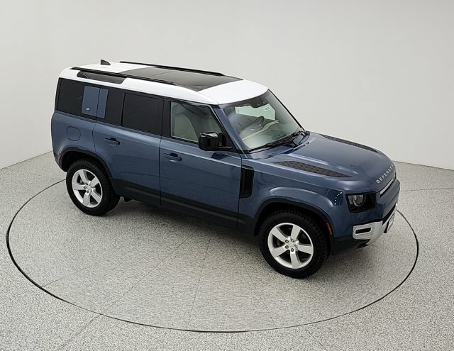 Used 2023 Land Rover Defender 110 S AWD/4WD image 15