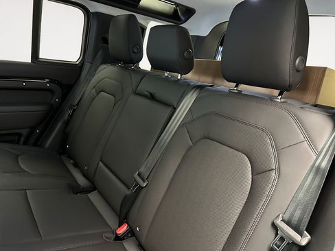 New 2026 Land Rover Defender 110 S AWD/4WD image 13
