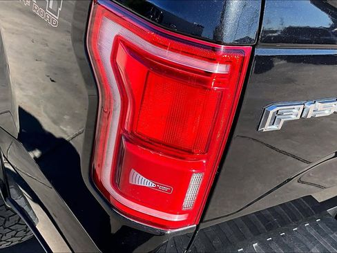 Used 2015 Ford F150 Lariat w/ Equipment Group 502A Luxury image 28