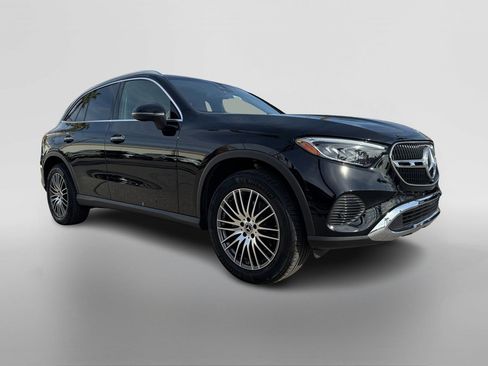Certified 2025 Mercedes-Benz GLC 300 GLC 300 image 7