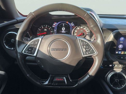 Used 2019 Chevrolet Camaro SS RWD image 28