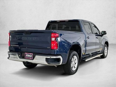 Used 2021 Chevrolet Silverado 1500 LT w/ Convenience Package II RWD image 2