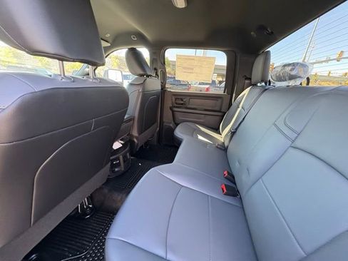 New 2025 RAM 3500 Tradesman w/ Chrome Appearance Group image 27