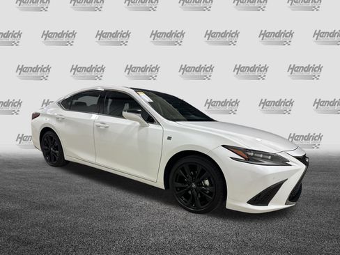 Used 2025 Lexus ES 350 w/ Accessory Package (Z1) FWD image 2