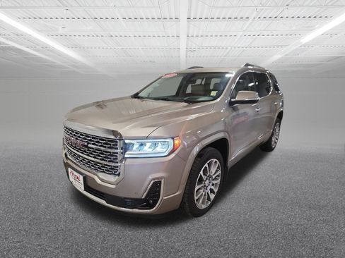 Used 2023 GMC Acadia Denali w/ Denali Technology Package image 2