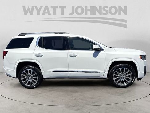Used 2023 GMC Acadia Denali w/ Denali Technology Package FWD image 6